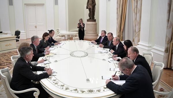 در شکست مذاکرات مسکو و واشنگتن درباره سوریه کی مقصر است؟ - اسپوتنیک افغانستان  