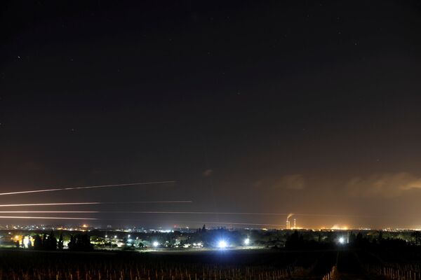 حمله هوایی اسرائیل به نوار غزه - اسپوتنیک افغانستان  