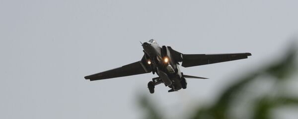 هند چند جنگنده و هلیکوپتر به مرز با چین فرستاد - اسپوتنیک افغانستان  