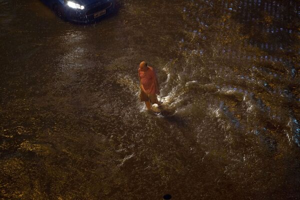 بارش باران شدید و جاری شدن سیل در شهر ریو دو ژانیرو، برازیل - اسپوتنیک افغانستان  