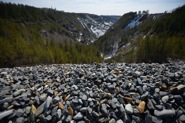 معدن زمرد – سوردلوفسک، روسیه - اسپوتنیک افغانستان  