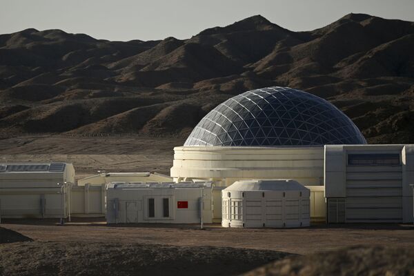 منظره پایگاه چینی Mars Base 1 در بیابان گبی در ایالت گانسو - اسپوتنیک افغانستان  