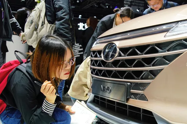 موتر Hyundai Nexo - نمایشگاه بین المللی موتر در شانگهای - اسپوتنیک افغانستان  
