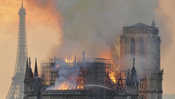 شناسایی نقطه آغاز آتش سوزی کلیسای جامع نوتردام - اسپوتنیک افغانستان  