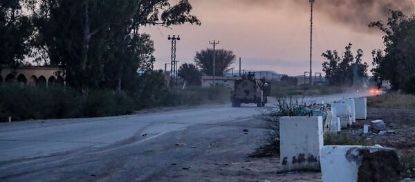 ارتش حفتر از گلوله باری شهر ترهونه توسط نیروهای وفاق ملی لیبیا خبر داد ارتش حفتر از گلوله باری شهر ترهونه توسط نیروهای وفاق ملی لیبیا خبر داد - اسپوتنیک افغانستان