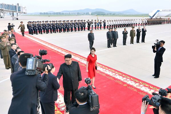 رهبر کوریای شمالی در فرودگاه پیونگ یانگ - اسپوتنیک افغانستان  