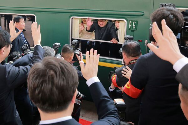 قطار رهبر کوریای شمالی در حال ورود به پکن - اسپوتنیک افغانستان  
