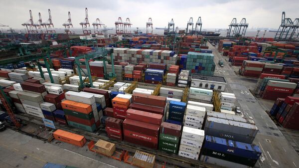 Контейнеры в порту Шанхая, Китай - اسپوتنیک افغانستان  