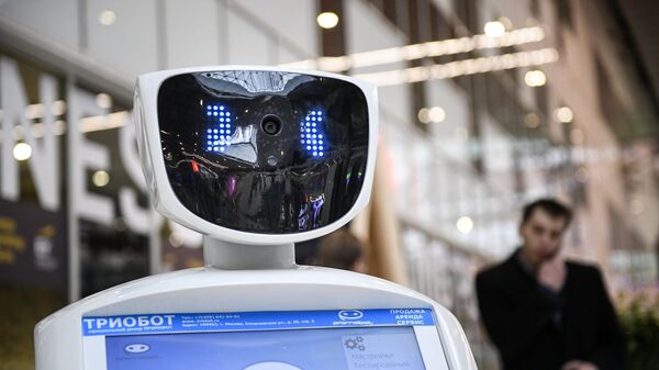 Promobot information robot at the exhibition in the framework of Open Innovations - 2016 Forum in Skolkovo - اسپوتنیک افغانستان  