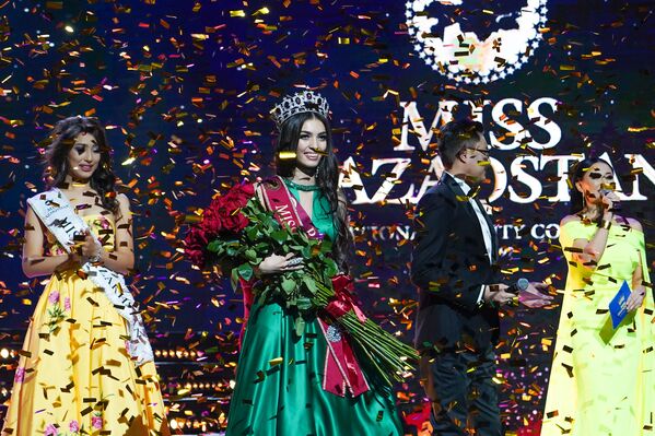 برنده مسابقه زیبایی «ملکه قزاقستان ۲۰۱۹» - اسپوتنیک افغانستان  