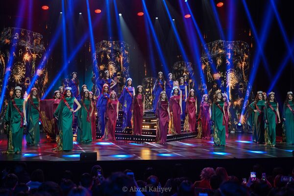 شرکت کنندگان مسابقه زیبایی «ملکه قزاقستان ۲۰۱۹» - اسپوتنیک افغانستان  