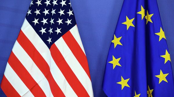 Die Flagge von den USA und der EU - اسپوتنیک افغانستان  