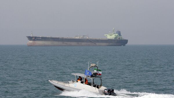 امریکا: ایران در حمله بر تانکرهای نفت در خلیج فارس دست داشته است - اسپوتنیک افغانستان  