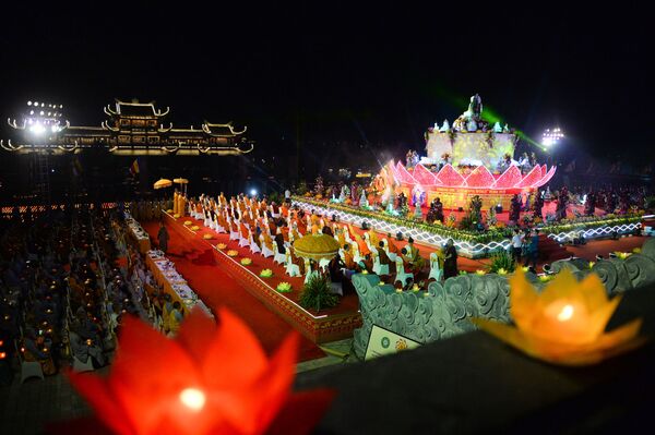 مراسم جشن «وساک» - ویتنام - اسپوتنیک افغانستان  