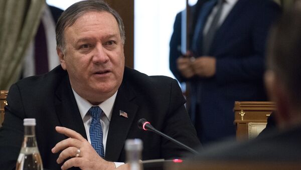 مخالفت وزیر خارجه امریکا با امضای توافق‌نامه با طالبان - اسپوتنیک افغانستان  