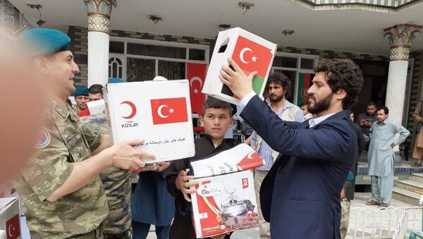 ترکیه 200 فامیل بیجا شده افغان را کمک کرد - اسپوتنیک افغانستان  