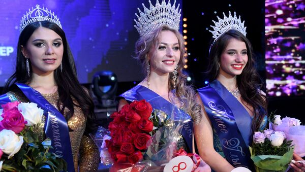 برندگان مسابقه زیبایی «ملکه چیتا ۲۰۱۹» - اسپوتنیک افغانستان  