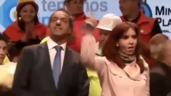 رقص رئیس جمهور آرژانتین در اینترنت غوغا برپا کرد - اسپوتنیک افغانستان  