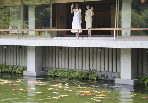 بانوی اول امریکا و همسر نخست وزیر جاپان در توکیو. - اسپوتنیک افغانستان  