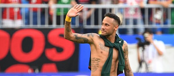 Neymar (Brazil) triumphs after the victory in the World Cup 1/8 finals match between Brazil and Mexico. Neymar (Brazil) triumphs after the victory in the World Cup 1/8 finals match between Brazil and Mexico. - اسپوتنیک افغانستان
