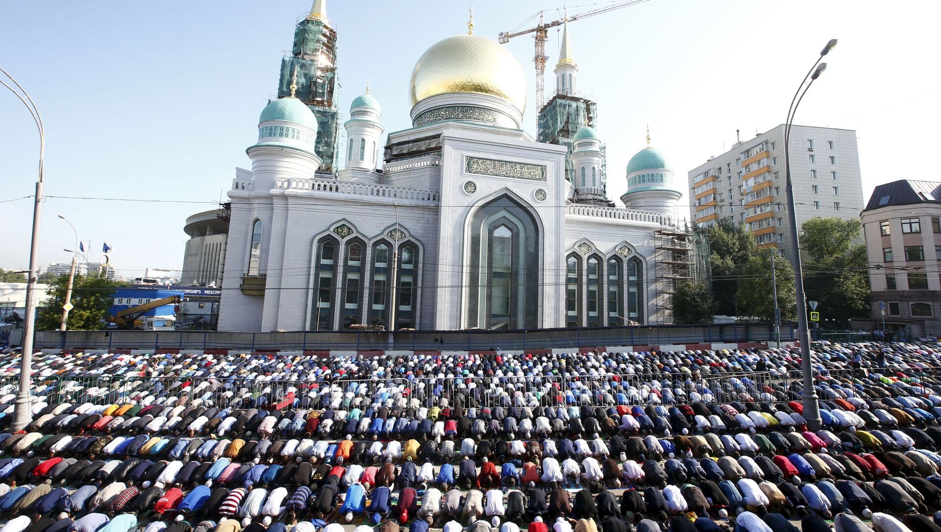  نماز عید فطر در مسکو - اسپوتنیک افغانستان  , 1920, 02.04.2021