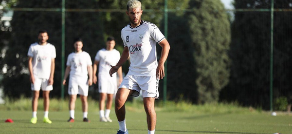 فرشاد نور - کاپیتان جدید تیم ملی فوتبال افغانستان فرشاد نور - کاپیتان جدید تیم ملی فوتبال افغانستان - اسپوتنیک افغانستان