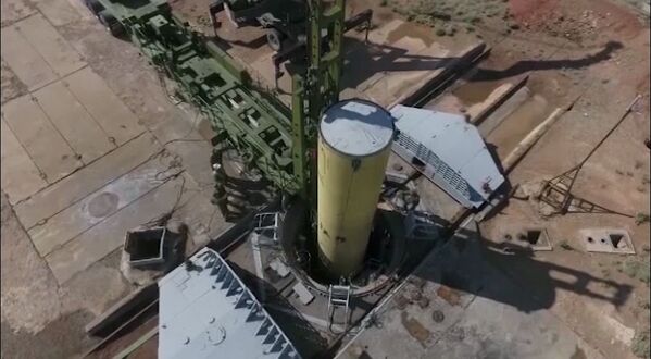آزمایش راکت جدید سیستم دفاع راکتی قوای هوافضایی روسیه - اسپوتنیک افغانستان  