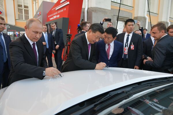 ولادیمیر پوتین، رئیس جمهور روسیه و شی جین‌پینگ، رئیس جمهور چین - اسپوتنیک افغانستان  