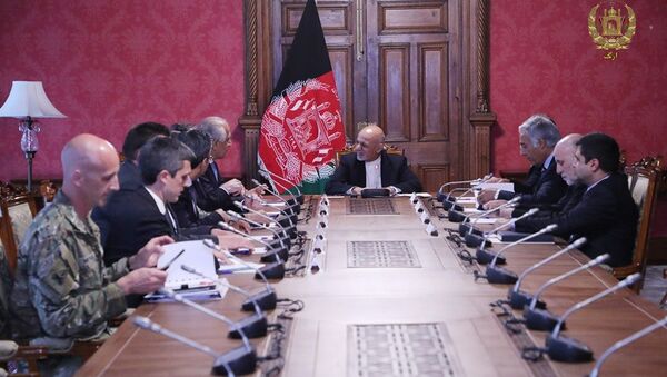  دیدار غنی و خلیل‌زاد در ارگ برگزار شد - اسپوتنیک افغانستان  