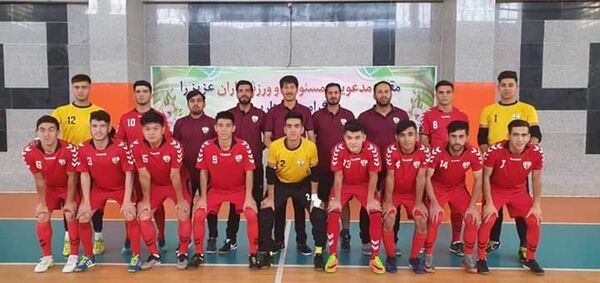 تقابل 20 ساله های فوتسال افغان با سامورایی ها - اسپوتنیک افغانستان  