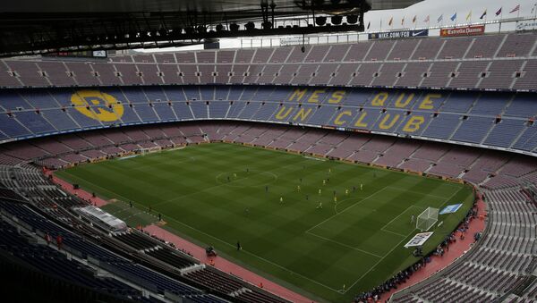 Spanish La Liga soccer match between Barcelona and Las Palmas is played at the Camp Nou stadium in Barcelona, Spain, Sunday, Oct. 1, 2017. Barcelona's Spanish league game against Las Palmas is played without fans amid the controversial referendum on Catalonia's independence. - اسپوتنیک افغانستان  