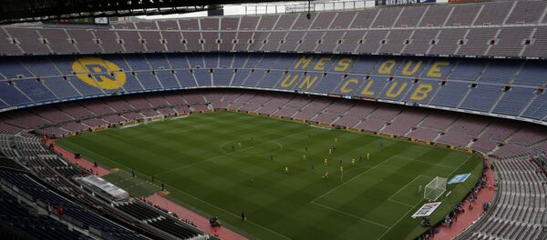 Spanish La Liga soccer match between Barcelona and Las Palmas is played at the Camp Nou stadium in Barcelona, Spain, Sunday, Oct. 1, 2017. Barcelona's Spanish league game against Las Palmas is played without fans amid the controversial referendum on Catalonia's independence. Spanish La Liga soccer match between Barcelona and Las Palmas is played at the Camp Nou stadium in Barcelona, Spain, Sunday, Oct. 1, 2017. Barcelona's Spanish league game against Las Palmas is played without fans amid the controversial referendum on Catalonia's independence. - اسپوتنیک افغانستان