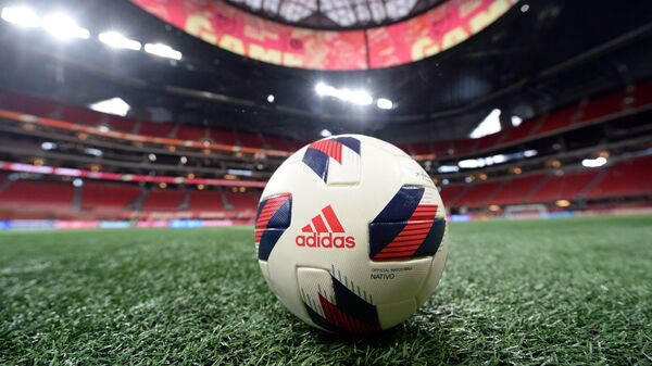 An Adidas soccer ball on the field prior to the 2018 MLS All Star Game between the MLS All-Stars and Juventus at Mercedes-Benz Stadium - اسپوتنیک افغانستان  