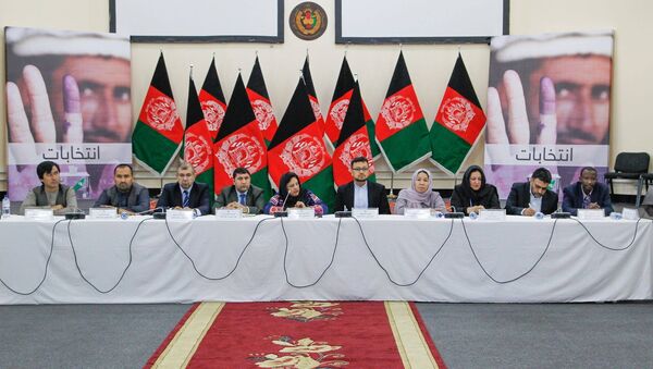 اعضای کمیسیون مستقل انتخابات افغانستان - اسپوتنیک افغانستان  