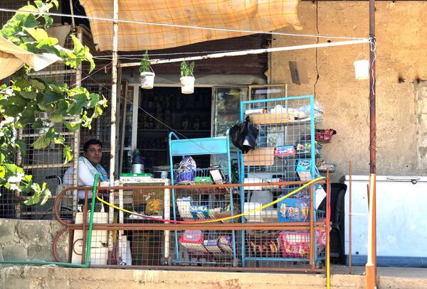 دوکان خوراکه فروشی در قریه بیت جن، سوریه - اسپوتنیک افغانستان  