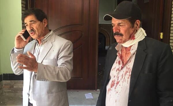 وقوع انفجار در مقابل فدراسیون فوتبال، کارگر و کارمندان در بین زخمی ها - اسپوتنیک افغانستان  