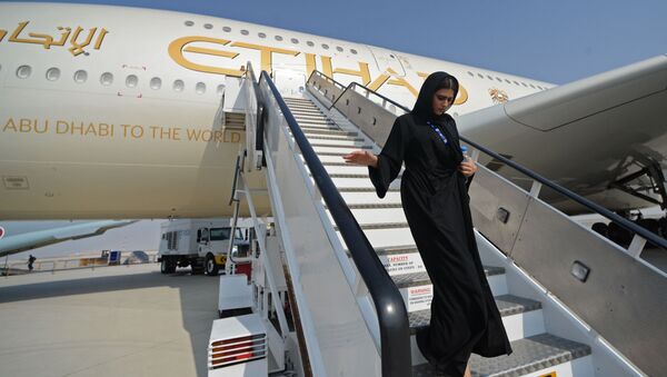 امارات رسما مراحل صدور ویزا برای اسرائیلی‌ها را آغاز کرد - اسپوتنیک افغانستان  