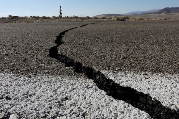 قوی‌ترین زلزله کالیفرنیا در 25 سال اخیر - اسپوتنیک افغانستان  