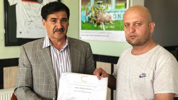 اهدای سند مربیگری برای مربیان فوتبال - اسپوتنیک افغانستان  
