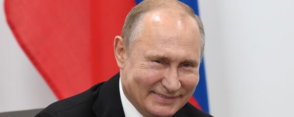 پوتین: گروههای درگیر در لیبیا به روسیه و ترکیه گوش داده و به آتش بس موافقت کردند پوتین: گروههای درگیر در لیبیا به روسیه و ترکیه گوش داده و به آتش بس موافقت کردند - اسپوتنیک افغانستان