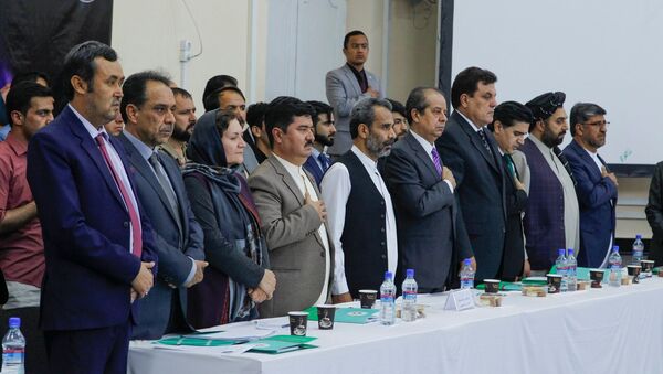 هشدار کمیسیون به نامزدان؛ گزارش مصارف را بیاورید - اسپوتنیک افغانستان  