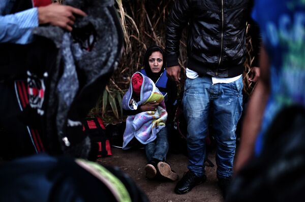 پناهجویان در جزیره  لسبوس یونان - اسپوتنیک افغانستان  