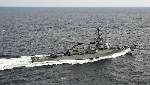 کشتی جنگی امریکا - اسپوتنیک افغانستان  