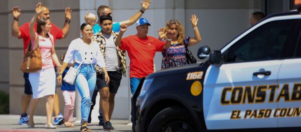 تیراندازی در یک پارک در شیکاگو جان 7 تن را گرفت تیراندازی در یک پارک در شیکاگو جان 7 تن را گرفت - اسپوتنیک افغانستان