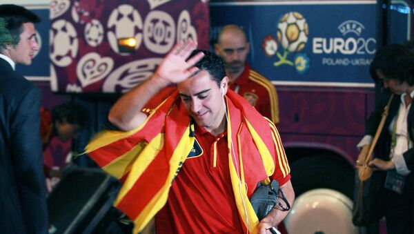 ژاوی هرناندز  Прибытие сборной Испании в отель после финала ЕВРО-2012 - اسپوتنیک افغانستان  