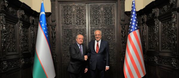 آغاز دور تازه گفتگوهای صلح؛ خلیل زاد راهی کابل شد - اسپوتنیک افغانستان  