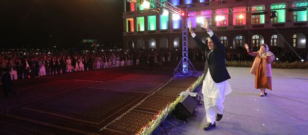 غنی: طالبان جزء این مملکت اند، اما تعیین کننده سرنوشت این مملکت نیستند غنی: طالبان جزء این مملکت اند، اما تعیین کننده سرنوشت این مملکت نیستند - اسپوتنیک افغانستان