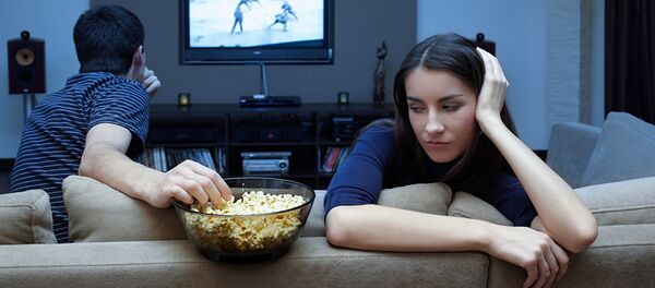 طلاق به خاطر محبت بیش از حد همسر  - اسپوتنیک افغانستان  