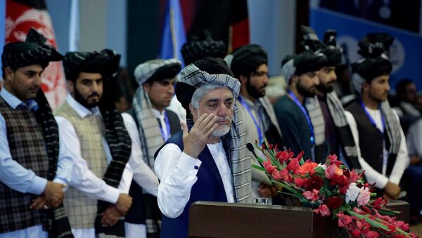 عبدالله: کمک‌های امریکا برای مردم افغانستان اهمیت خاص دارد - اسپوتنیک افغانستان  