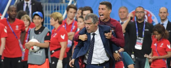 رونالدو و سانتوس رونالدو و سانتوس - اسپوتنیک افغانستان